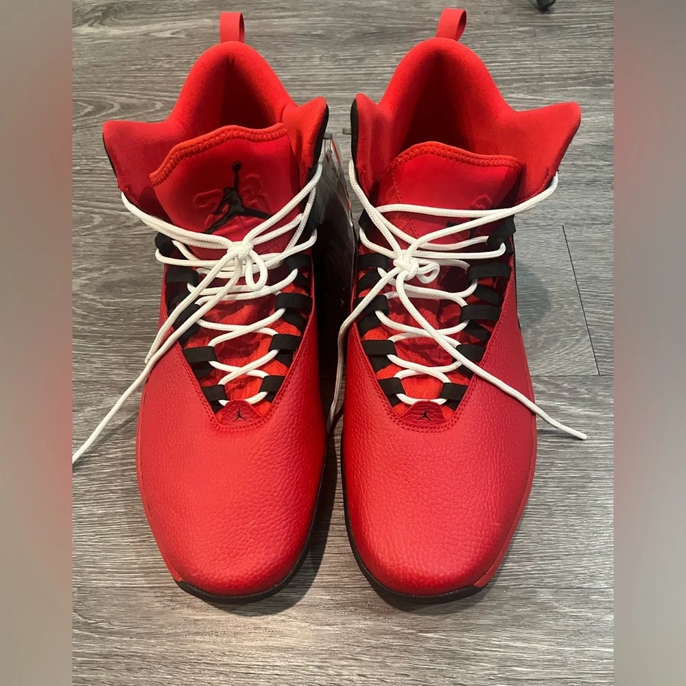 Jordan Super Fly MVP Red/ Black  Size 17